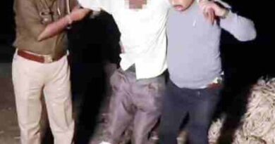 बुढाना में पुलिस मुठभेड़: 21 किलो गांजा के साथ हिस्ट्रीशीटर सतेन्द्र उर्फ पप्पू गिरफ्तार, Muzaffarnagar पुलिस पर फायरिंग के बाद पैर में लगी गोली