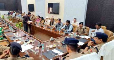 Muzaffarnagar News: व्यापारियों की सुरक्षा पर Ssp संजय कुमार वर्मा सख्त, साइबर फ्रॉड से बचाव के लिए पुलिस की विशेष रणनीति, Cctv अनिवार्य करने पर जोर