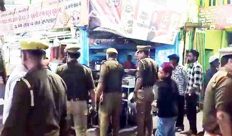 Muzaffarnagar Anti Encroachment Drive: पुलिस-पालिका की संयुक्त कार्रवाई, झांसी की रानी से मीनाक्षी चौक तक हटाया अतिक्रमण