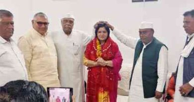 Muzaffarnagar में श्वेता कौशिक का भव्य सम्मान समारोह: भाजपा जिला उपाध्यक्ष बनने पर ब्राह्मण समाज ने किया जोरदार अभिनंदन