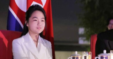 टैंक पर बेटी के Kim Ju Ae  साथ दिखे किम जोंग उन: उत्तर कोरिया ने फिर दिखाया सैन्य ताकत का प्रदर्शन