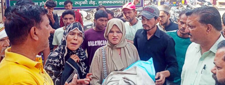 Muzaffarnagar रुड़की रोड अस्पताल में नवजात की मौत पर फूटा गुस्सा, परिजनों का हंगामा—डॉक्टरों पर लापरवाही के गंभीर आरोप