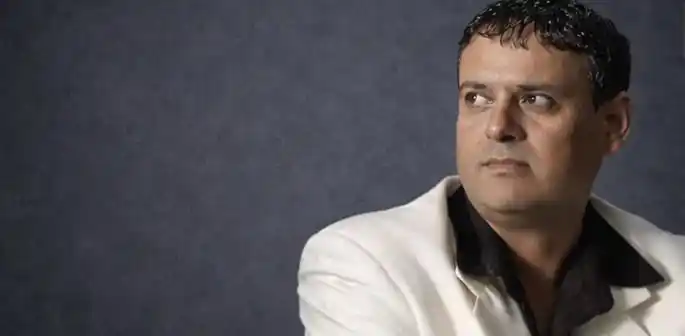 Deepa Dosanjh Death: ‘ढोला वे ढोला’ के अमर सुरों को खामोश कर गया हार्ट अटैक, जालंधर से यूके तक शोक की लहर Deepa Dosanjh Death: ‘ढोला वे ढोला’ के अमर सुरों को खामोश कर गया हार्ट अटैक, जालंधर से यूके तक शोक की लहर