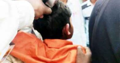 Purkazi में बच्चों को ले जा रही स्कूल वैन में अचानक लगी आग, 5 बच्चे घायल—ग्रामीणों और पुलिस ने बचाई जान