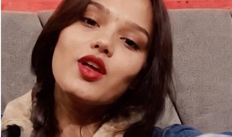 Ayodhya: बुर्का पहनकर दिनदहाड़े ज्वेलरी लूटने वाली महिला निकली विवाहित हिंदू युवती, प्रेमी के साथ रची थी पूरी साजिश