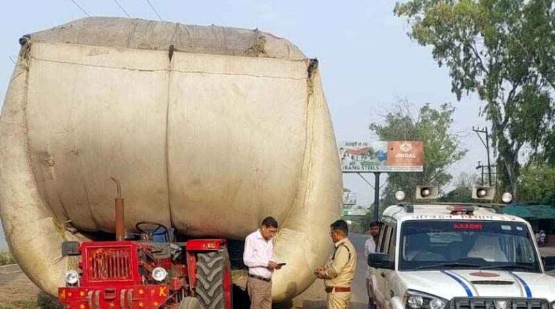 Muzaffarnagar में ओवरलोड वाहनों पर परिवहन विभाग का बड़ा एक्शन, लाखों का जुर्माना लगाकर कई वाहन किए सीज 1 Muzaffarnagar News
