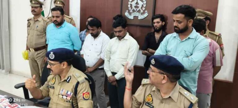 Kanpur Cyber Fraud Case: डिजिटल अरेस्ट और साइबर ठगी की रकम निकालने में बैंक अधिकारियों पर शिकंजा, 25 स्टाफ को नोटिस—8 पहले ही भेजे जा चुके जेल