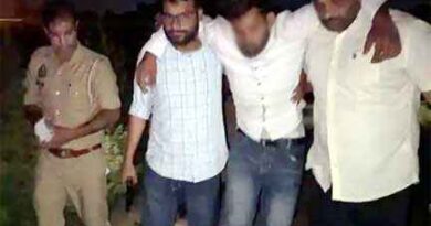 Muzaffarnagar में एटीएम कार्ड बदलकर ठगी करने वाले अंतरराज्यीय गिरोह का पर्दाफाश, पुलिस मुठभेड़ के बाद तीन बदमाश गिरफ्तार 5 Muzaffarnagar News