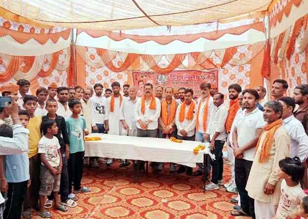 Muzaffarnagar में शिवसेना का सदस्यता अभियान तेज, रोहाना से आखलौर तक निकली सदस्यता यात्रा, 51 लोगों ने थामा पार्टी का दामन 1 Muzaffarnagar News