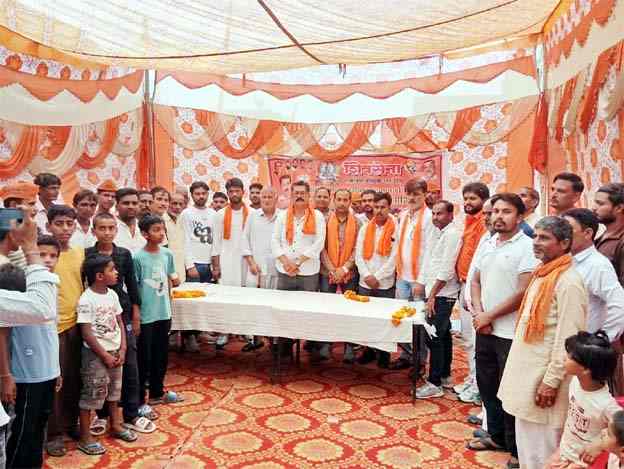 Muzaffarnagar में शिवसेना का सदस्यता अभियान तेज, रोहाना से आखलौर तक निकली सदस्यता यात्रा, 51 लोगों ने थामा पार्टी का दामन 1 Muzaffarnagar News