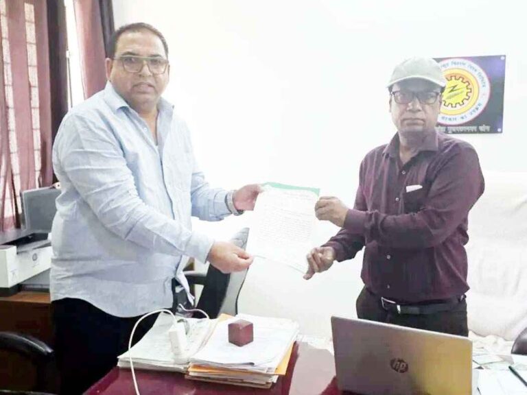 कांवड़ यात्रा में बिजली कटौती पर भाकियू की बड़ी मांग: चेयरमैन जहीर फारूकी ने Muzaffarnagar प्रशासन को सौंपा ज्ञापन, 24 घंटे निर्बाध विद्युत आपूर्ति की उठाई आवाज 1 Muzaffarnagar News