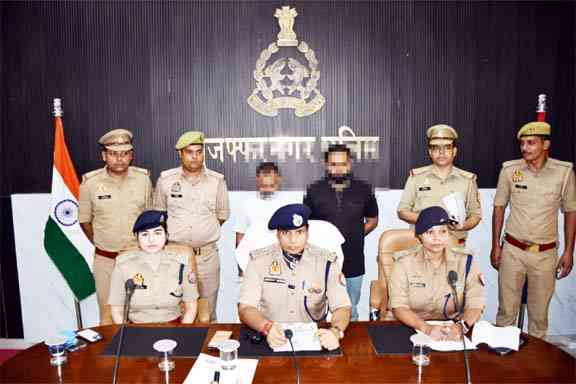 Muzaffarnagar में नाबालिग किशोरी से दुष्कर्म के आरोप में दो गिरफ्तार, पुलिस मुठभेड़ में नाजिम के पैर में लगी गोली; तमंचा-कारतूस बरामद 1 Muzaffarnagar News