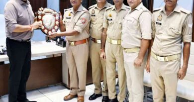 26 साल बाद मेरठ जोन का जलवा! Muzaffarnagar के पुलिसकर्मियों ने शूटिंग में मारी बाजी, 426 अंकों के साथ जीती प्रतिष्ठित शील्ड Muzaffarnagar News