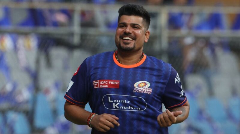 Karn Sharma ने क्रिकेट के सभी फॉर्मेट को कहा अलविदा, 20 साल के करियर पर लगा विराम; 3 अलग टीमों के साथ लगातार 3 Ipl खिताब जीतने का बनाया था अनोखा रिकॉर्ड 1 Karn Sharma