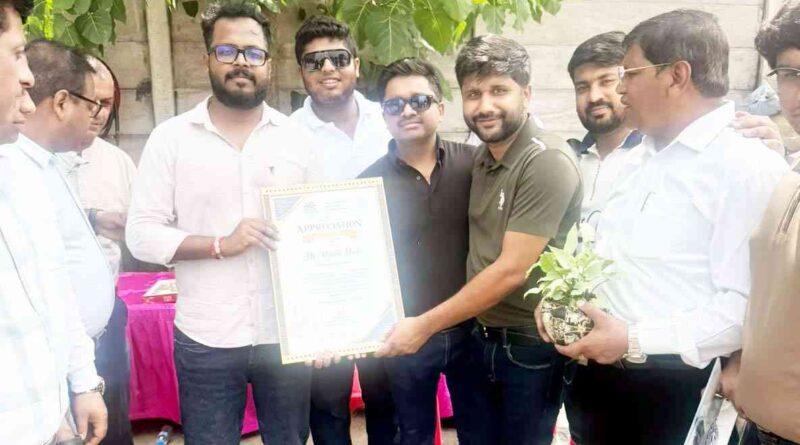 Muzaffarnagar के युवा उद्यमियों का हरिद्वार औद्योगिक दौरा, फैक्ट्री विजिट से लेकर ऋषिकेश में बिजनेस गतिविधियों तक दिखा जोश; अंध विद्यालय को भी दिया सहयोग 1 Muzaffarnagar News