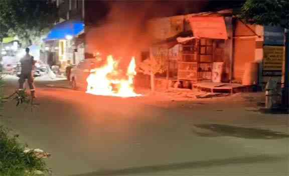 समाचार (Muzaffarnagar News) 5 Car Fire Muzaffarnagar News