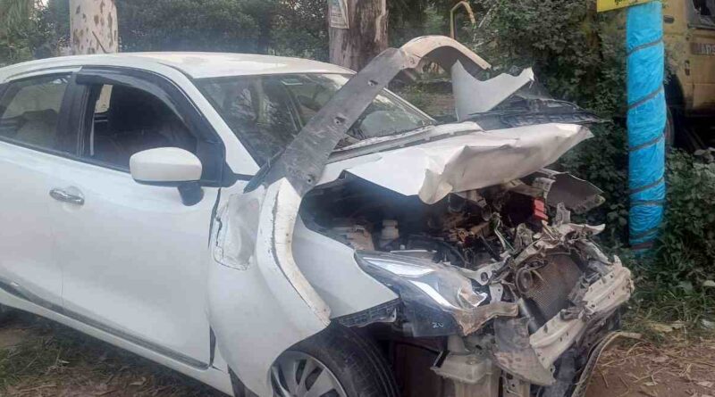 Muzaffarnagar में पानीपत-खटीमा मार्ग पर बड़ा हादसा टला, ढलान पर आगे चल रही कार में जा भिड़की दूसरी कार 1 Muzaffarnagar News