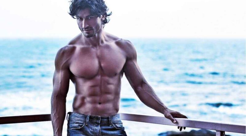 Vidyut Jammwal ने 15 मिनट तक रोक रखी सांस, ‘स्ट्रीट फाइटर’ इवेंट में मचा हड़कंप 1 Vidyut Jammwal