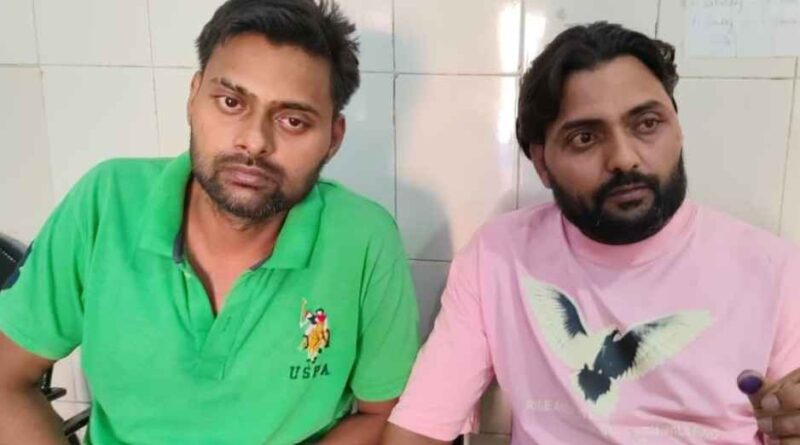 Bareilly में गर्ल्स कॉलेज के बाहर शराब के नशे में हंगामा, दो सगे भाइयों को पुलिस ने पकड़ा; मेडिकल में अल्कोहल की पुष्टि 1 आरोपी पुष्कर और पुष्पेंद्र