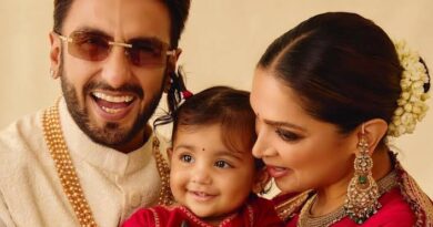 Deepika With Daughter