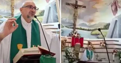 Ecuador-Priest-Patricio-Sanchez-Dies-Crucifix-Falls-During-Mass