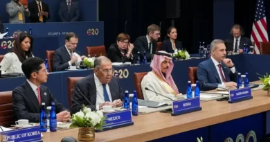 G20-Atlanta-Meeting-Russia-Lavrov-Group-Photo-Cancelled